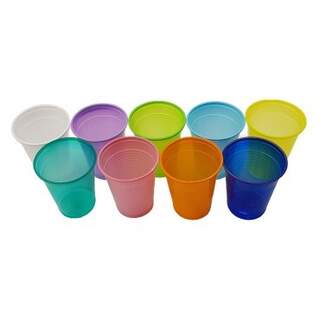 Disposable cups 